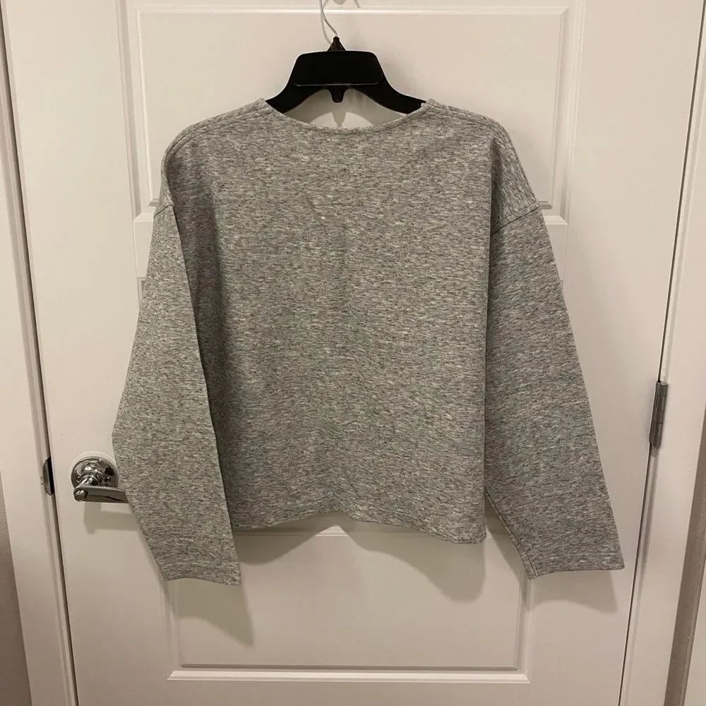 Uniqlo Gray French Terry Knit Long Sleeve Crewneck Crop Boxy Sweater Medium